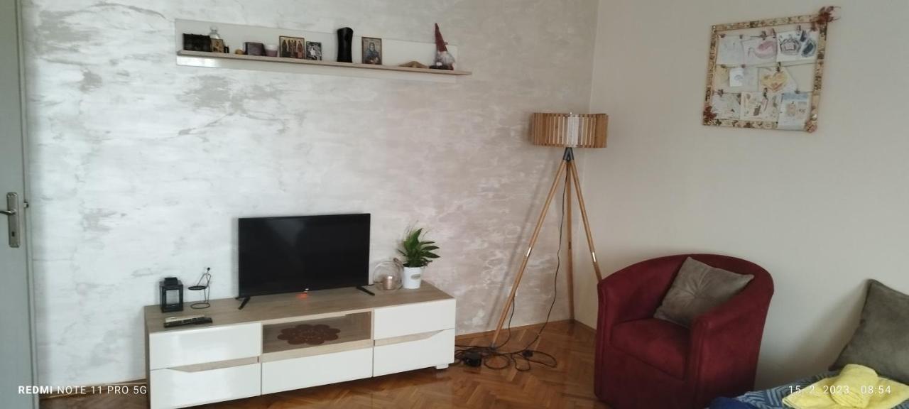 Apartman Lena Arandjelovac Exterior foto